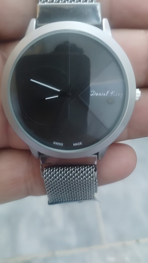 Original Magnet Stainless Steel Watch